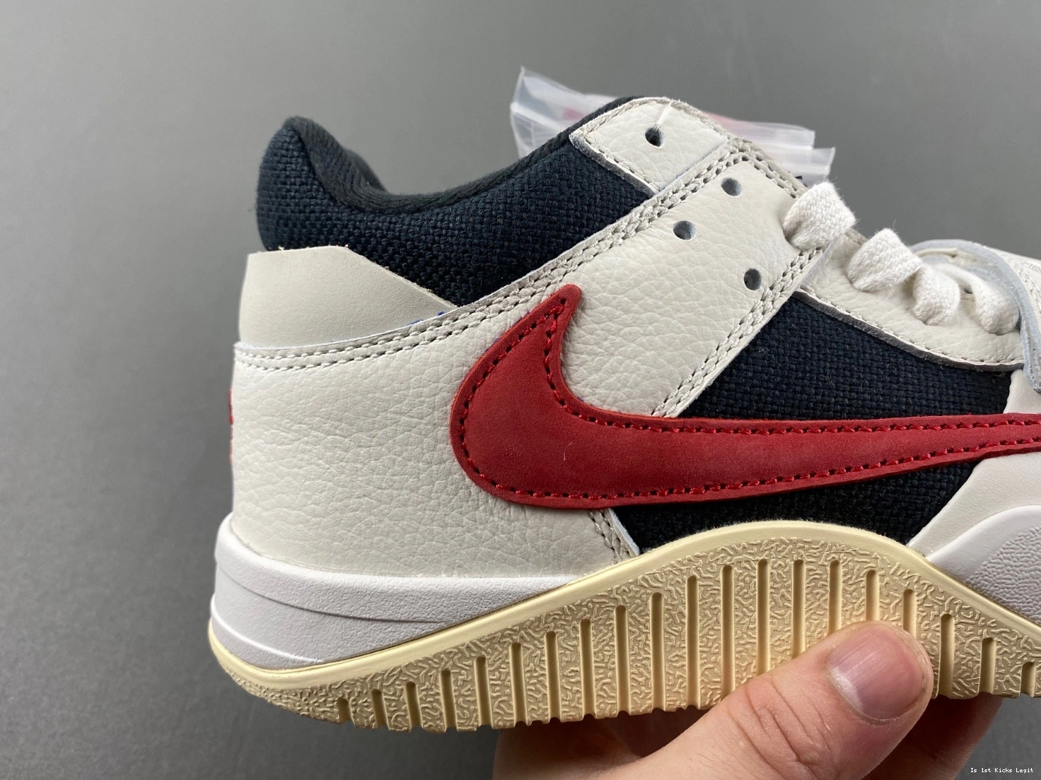 Jordan Jack FZ8117-101 Travis Scott Jumpman 0104